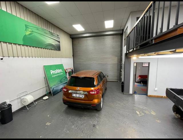 INDUSTRIAL PROPERTY TO RENT IN LYTTELTON